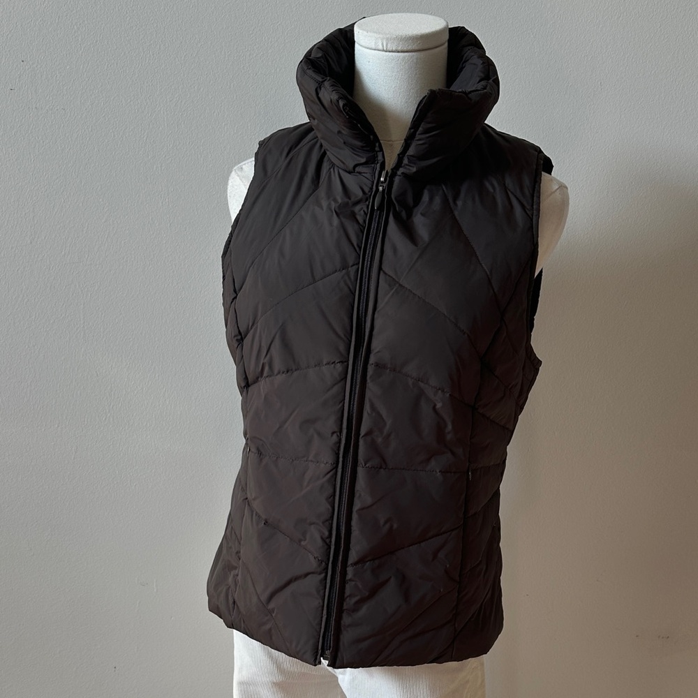 Womens Chocolate‎ Brown Down Feathers Insulated Puffer Zip Vest M Outerwear